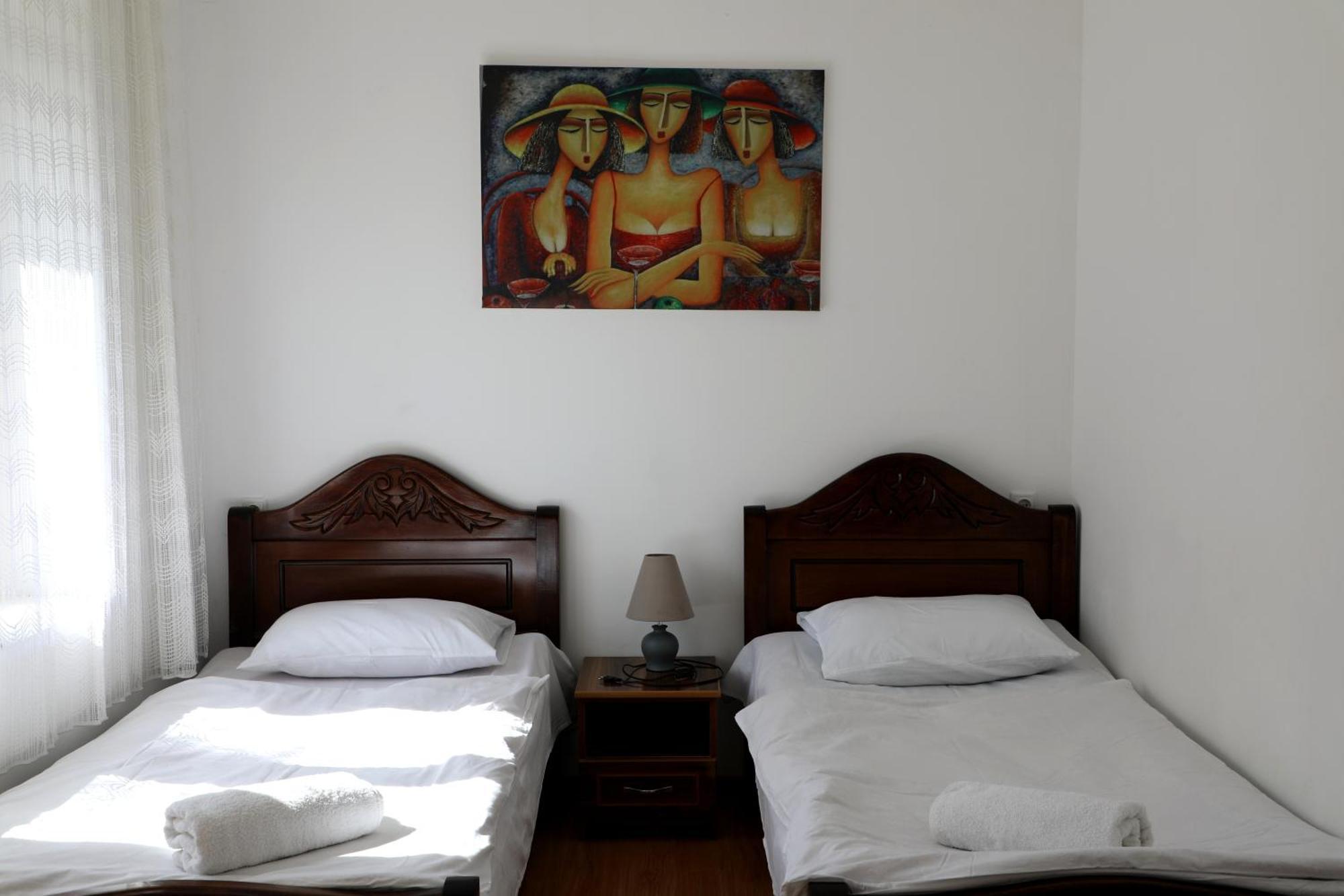 Nadia Guesthouse Mestia Exterior photo