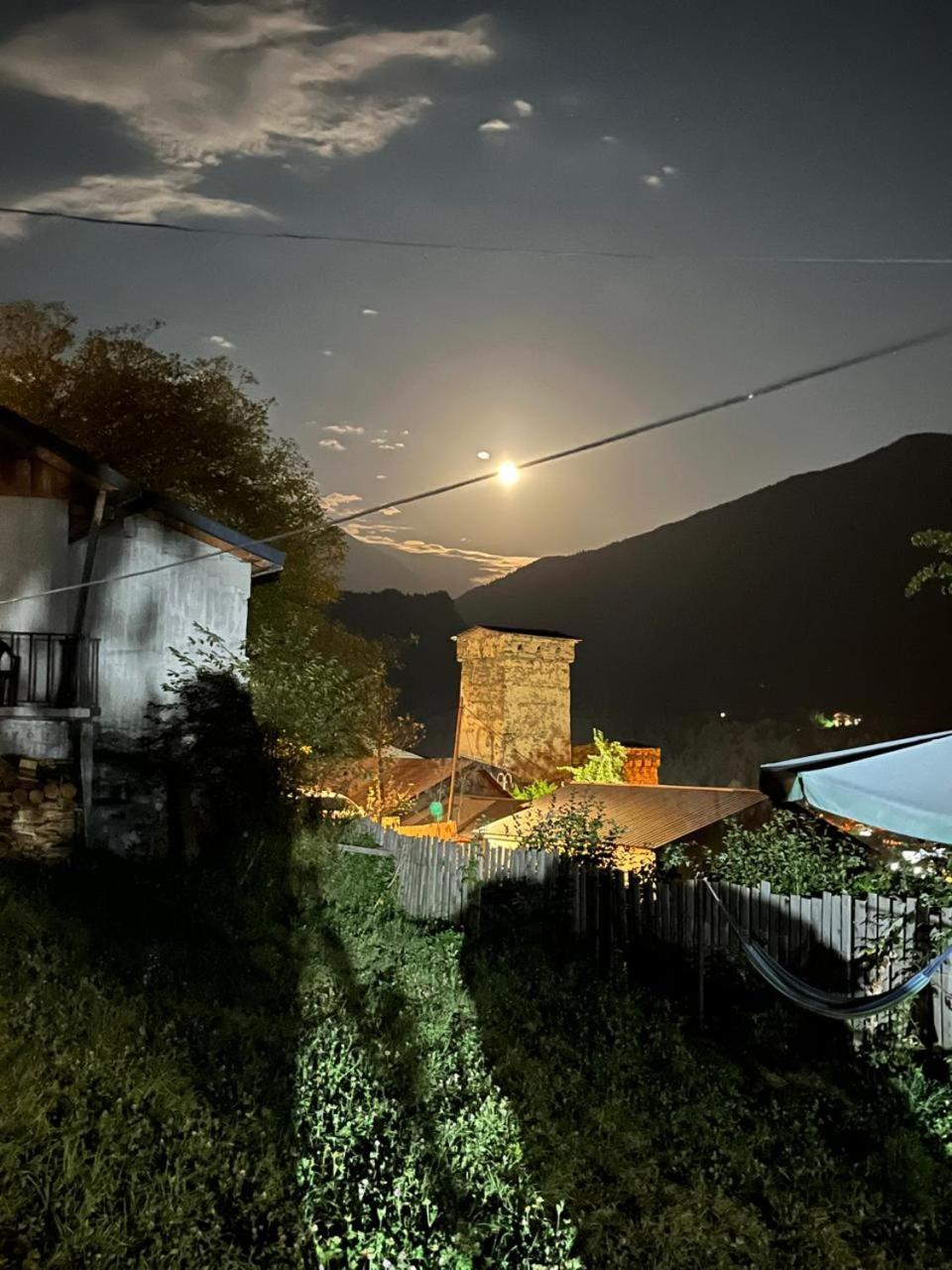 Nadia Guesthouse Mestia Exterior photo